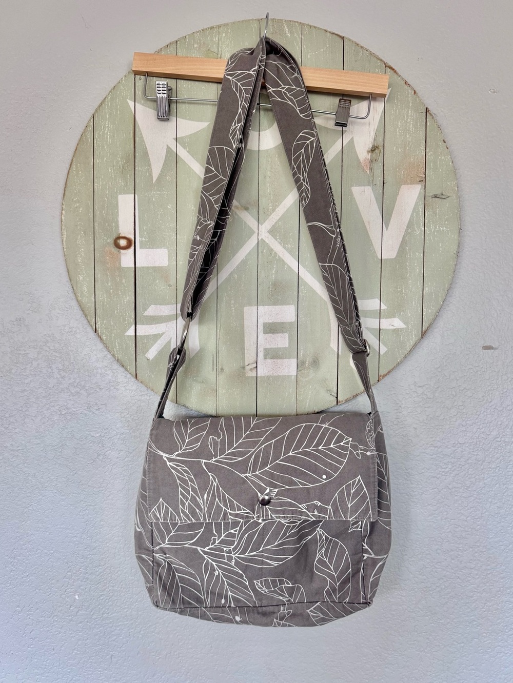 Cotton Canvas grey floral crossbody tote THOY by tamara hoy